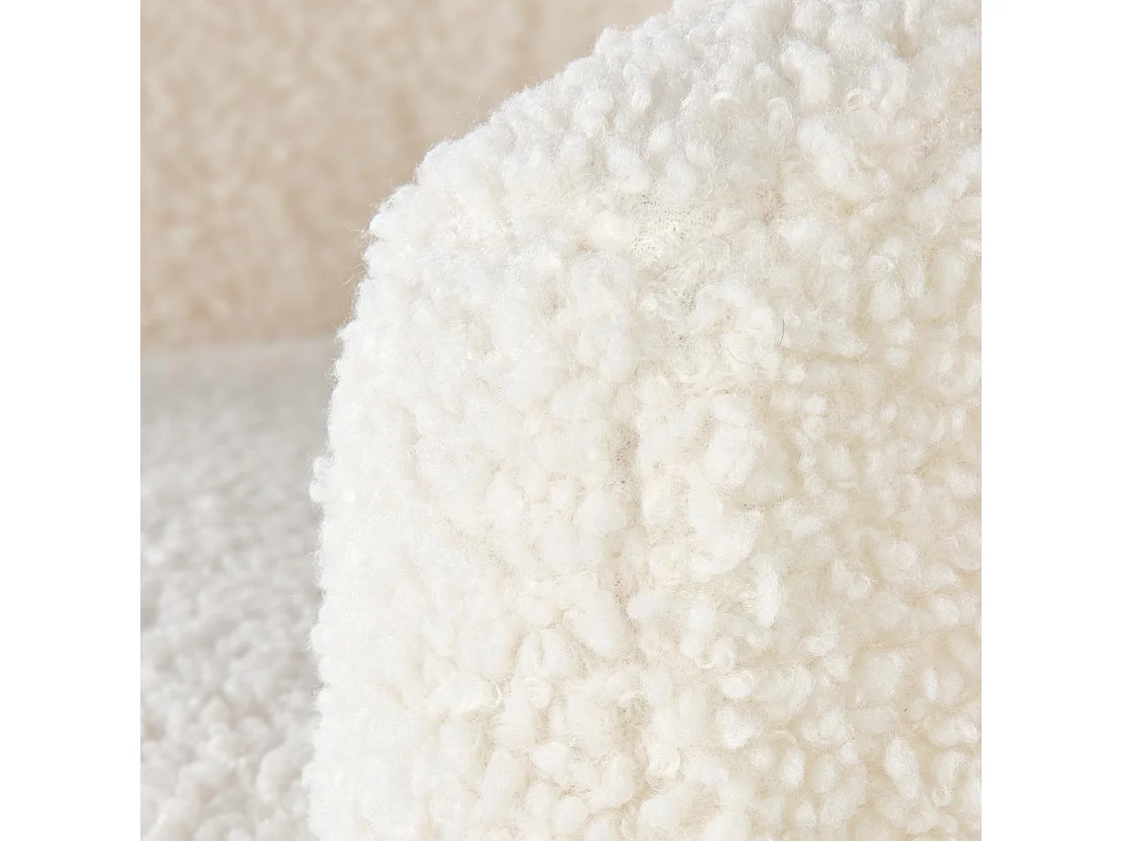 Fauteuil en tissu bouclé avec pieds en métal doré ARMELLE
