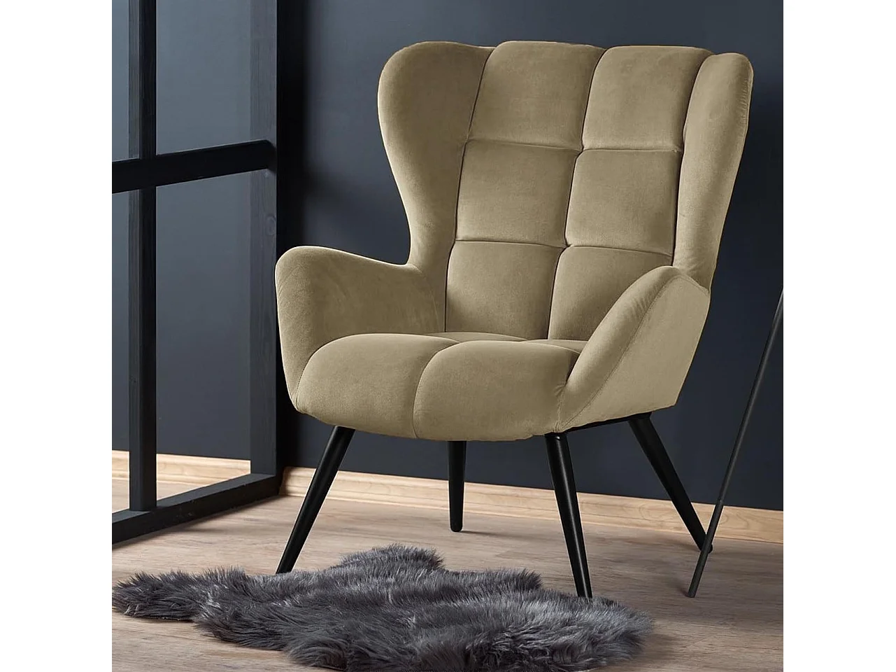 Fauteuil en velours beige avec pieds noirs en métal Glasgow