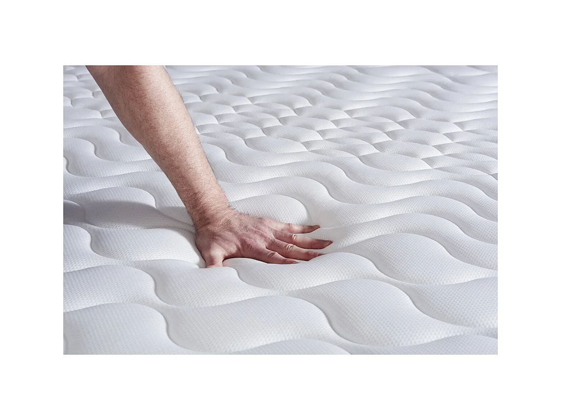 Actiflex tech matras 200x200cm , Matrasdikte : 24 cm , Pocketveren en traagschuim , Zeer stevig, 5 comfortzones
