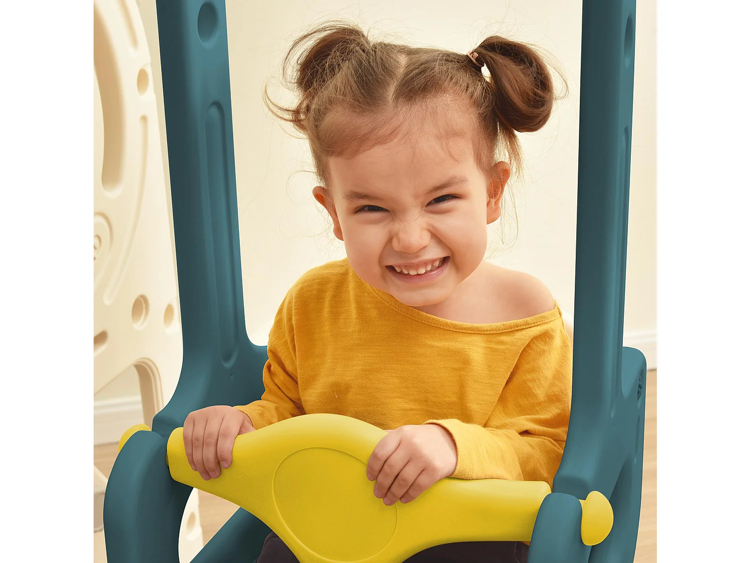 Toboggan 4 en 1 - avec escalier, balançoire, panier de basket - en forme de voiture - vert