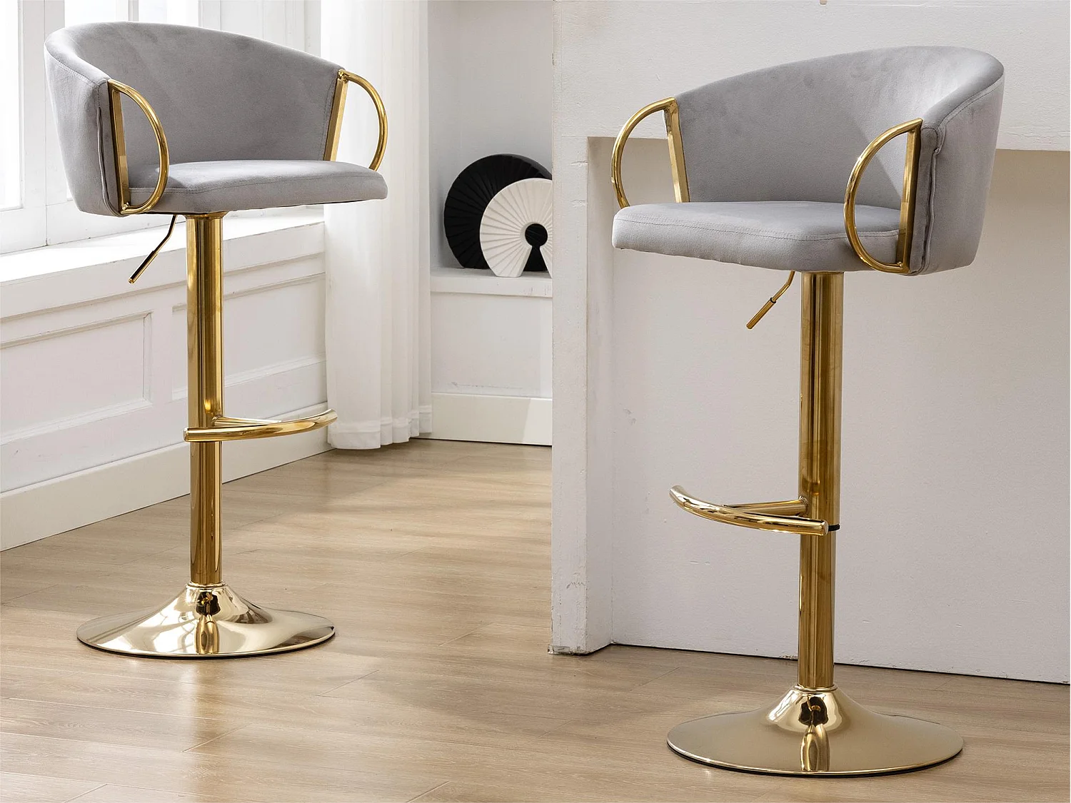 Set van 2 draaibare barkrukken met armleuning - in hoogte verstelbaar - fluwelen stof - Grijs