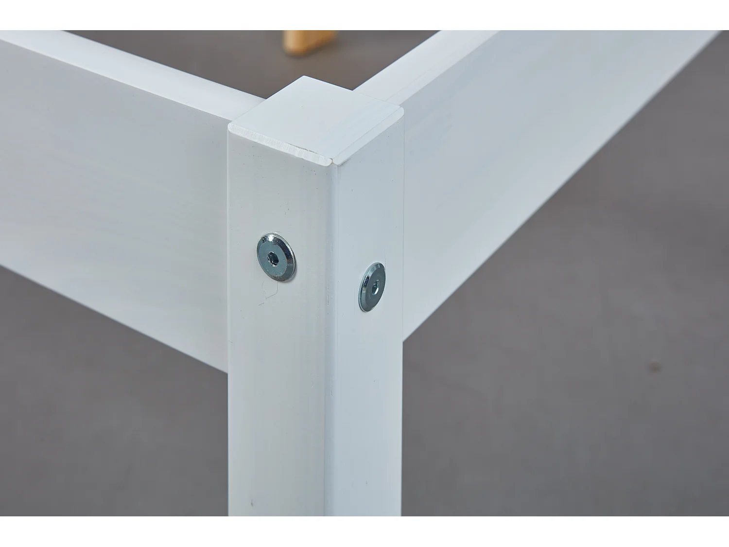 Vicki Bett 140x200 cm weiss lackiert.