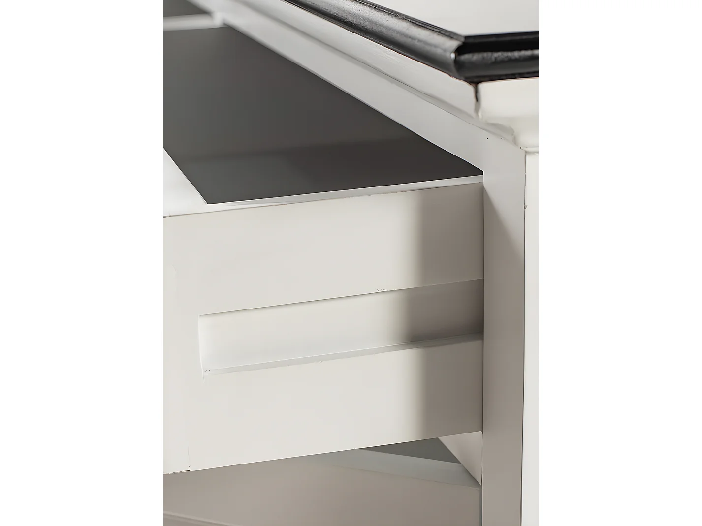 HalifaxContrast buffet 5 portes, 2 grande og 1 petit tiroir blanc, noir.