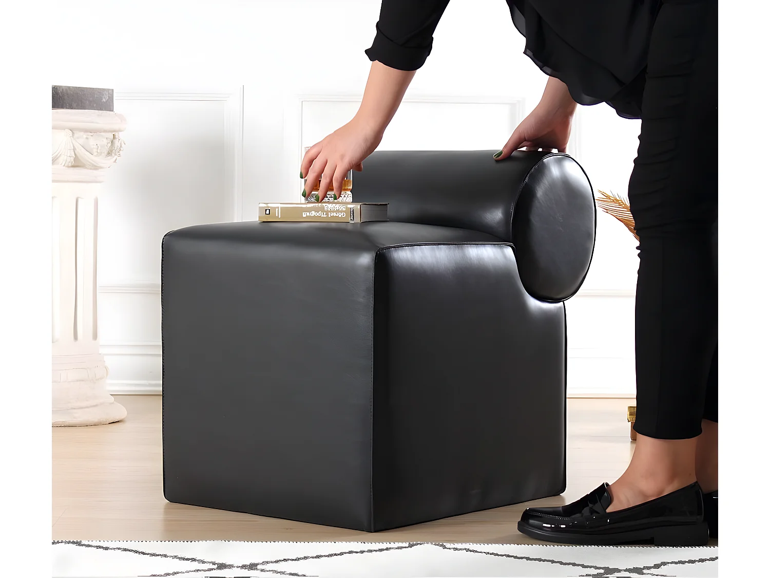 Pouf design Allias Simili Noir