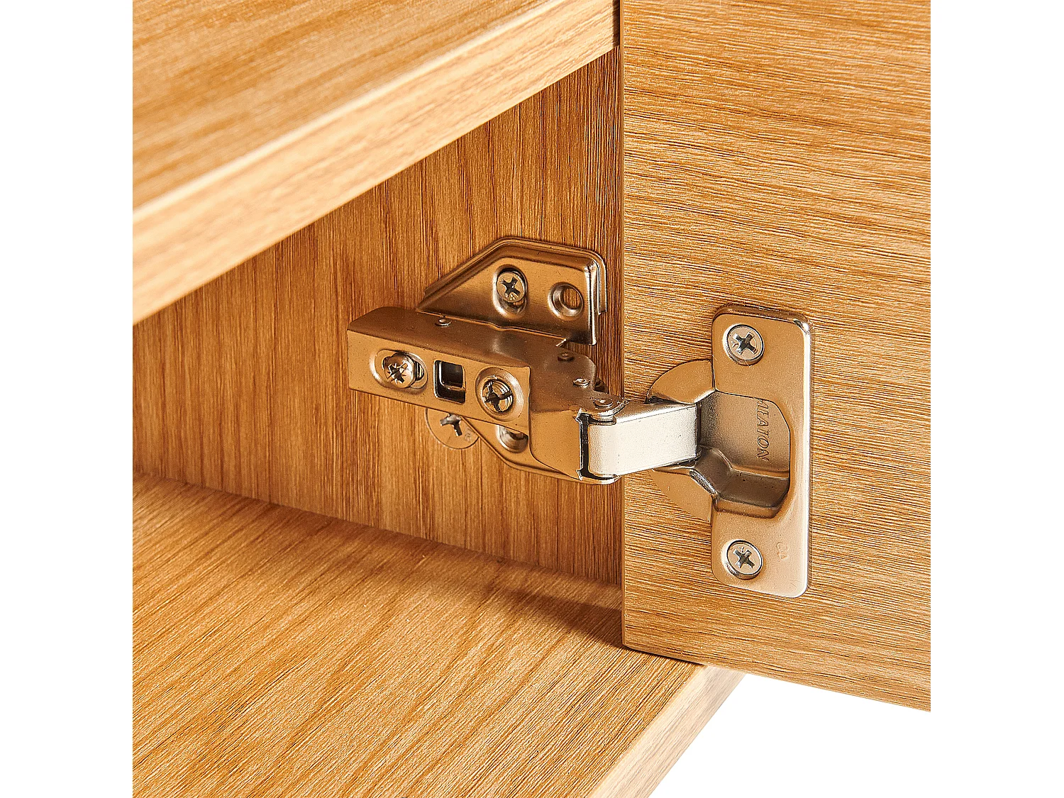 Modernes minimalistisches TV-Möbel Sideboard Medienschrank Metall Schwarz Beine 3 Türen Ablagefach helles Holz Nikea