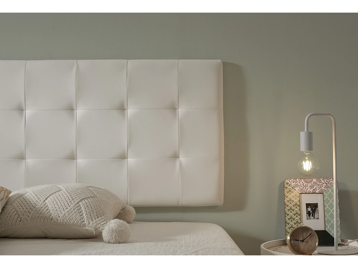 Cabecero de Cama 110 Capitone Cuadros Polipiel 112x57x5cm Blanco