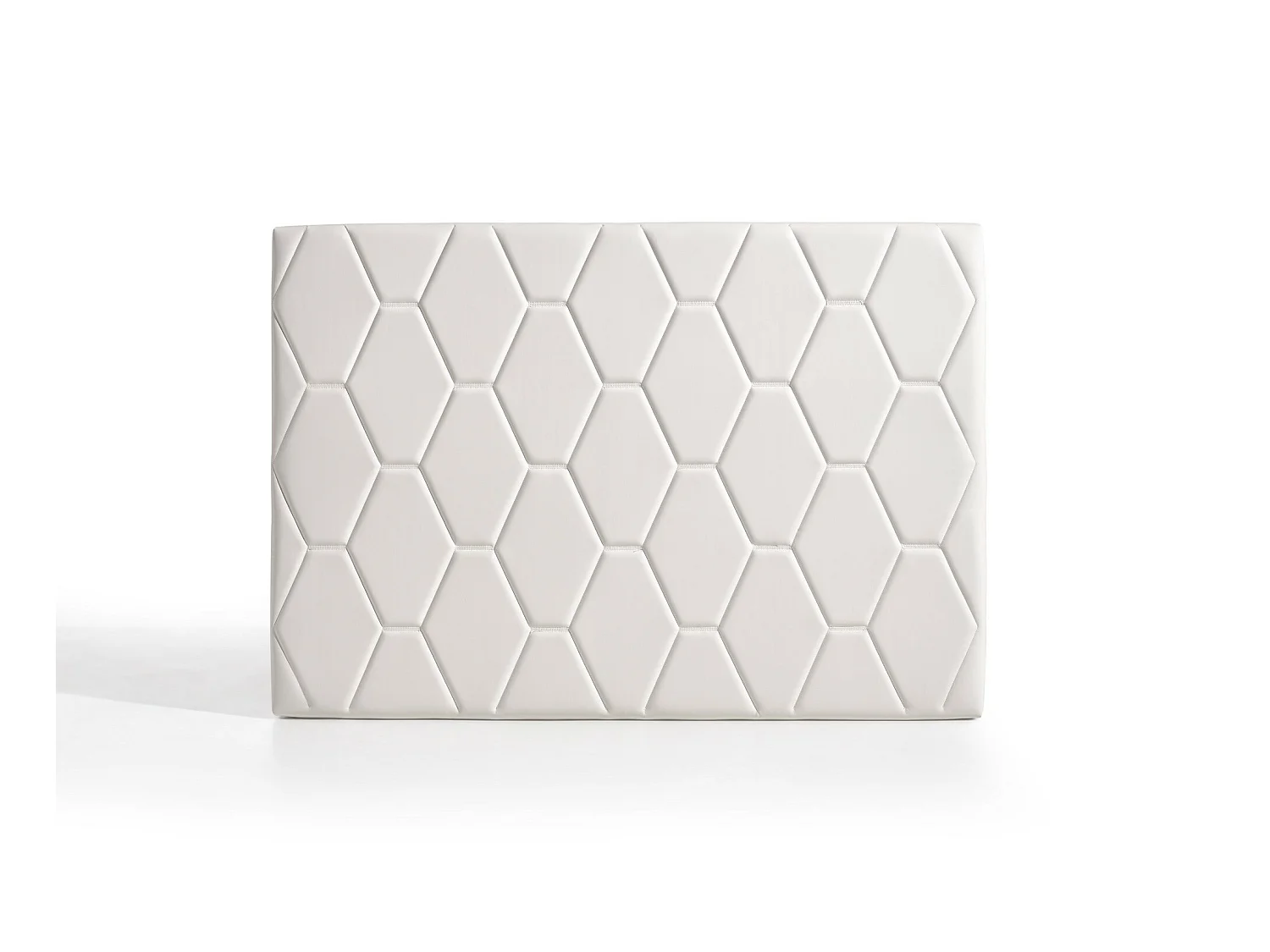 Cabecero Ágata para Cama de 140 de Polipiel Blanco 154x115x8..