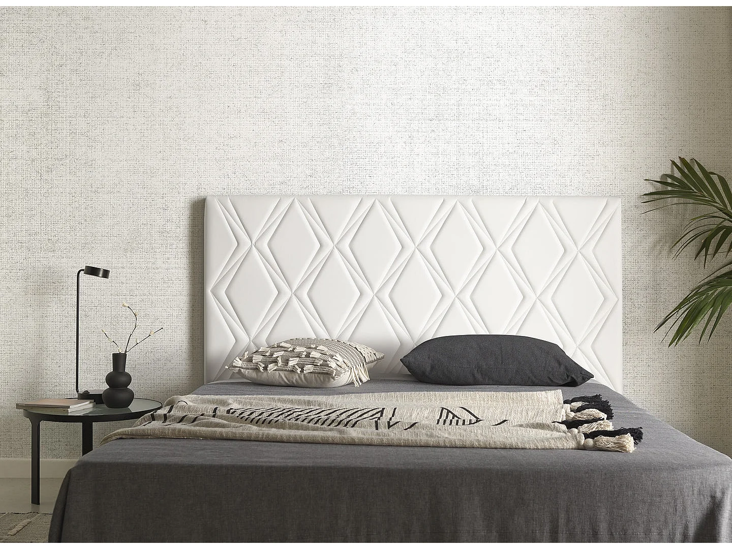 Tête de lit Ruby pour lit 110 en similicuir blanc 115x115x8.
