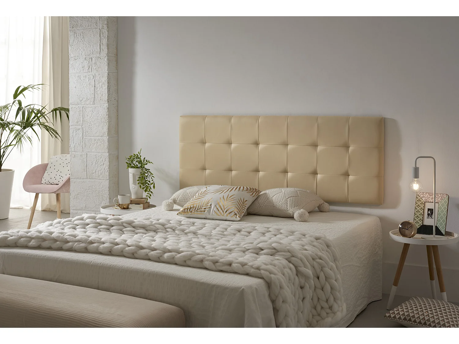 Cabecero de Cama 130 Capitone Cuadros Polipiel 152x57x5cm Camel Claro