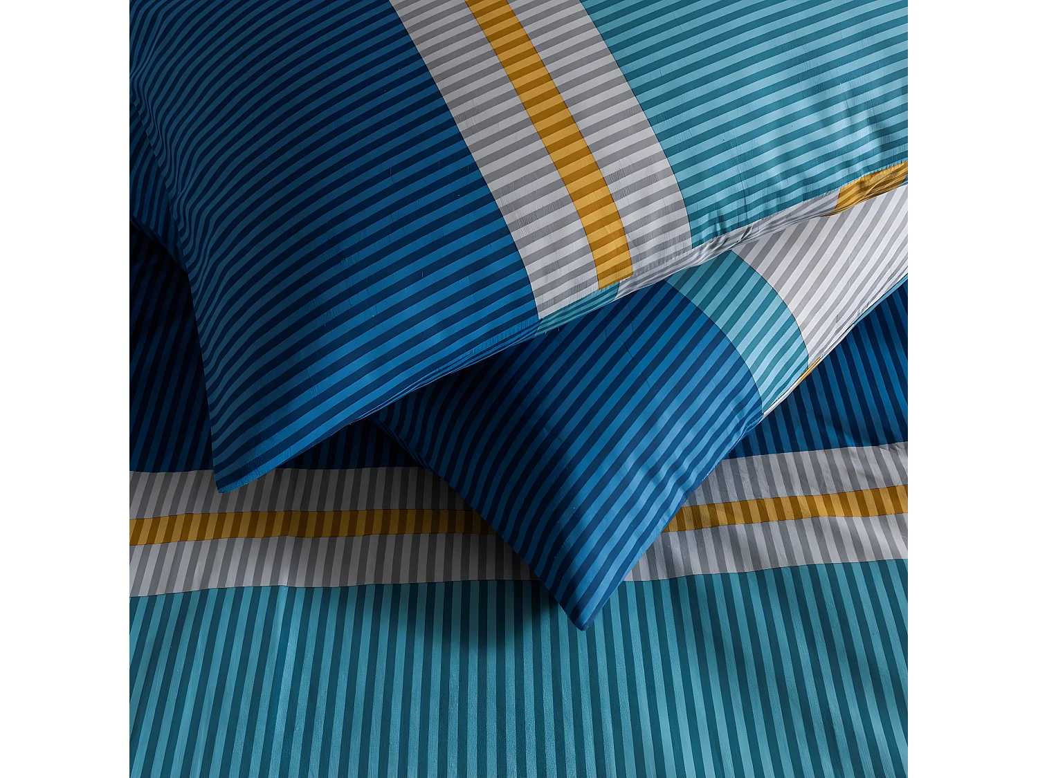 Parure de lit 2 personnes rayé en coton 57 fils 260x240cm