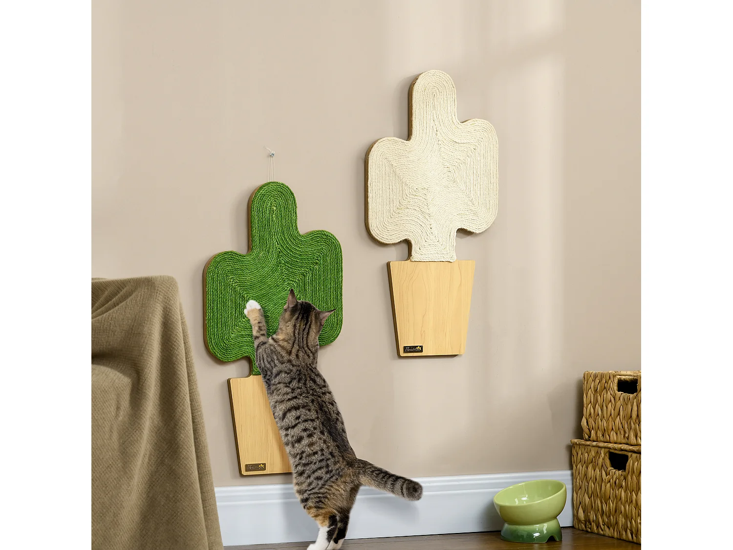 Lot de 2 griffoirs grattoirs murals design cactus dim. 30L x 60H cm jute naturelle écru verte aspect bois clair