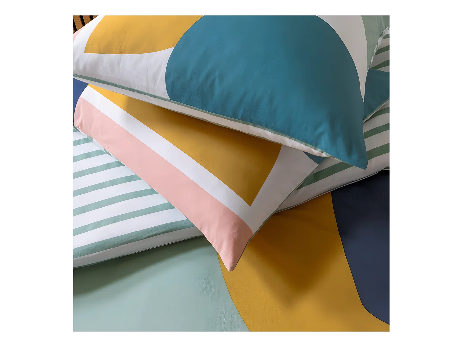 Parure de lit 2 personnes géométrique à rayures 260x240cm