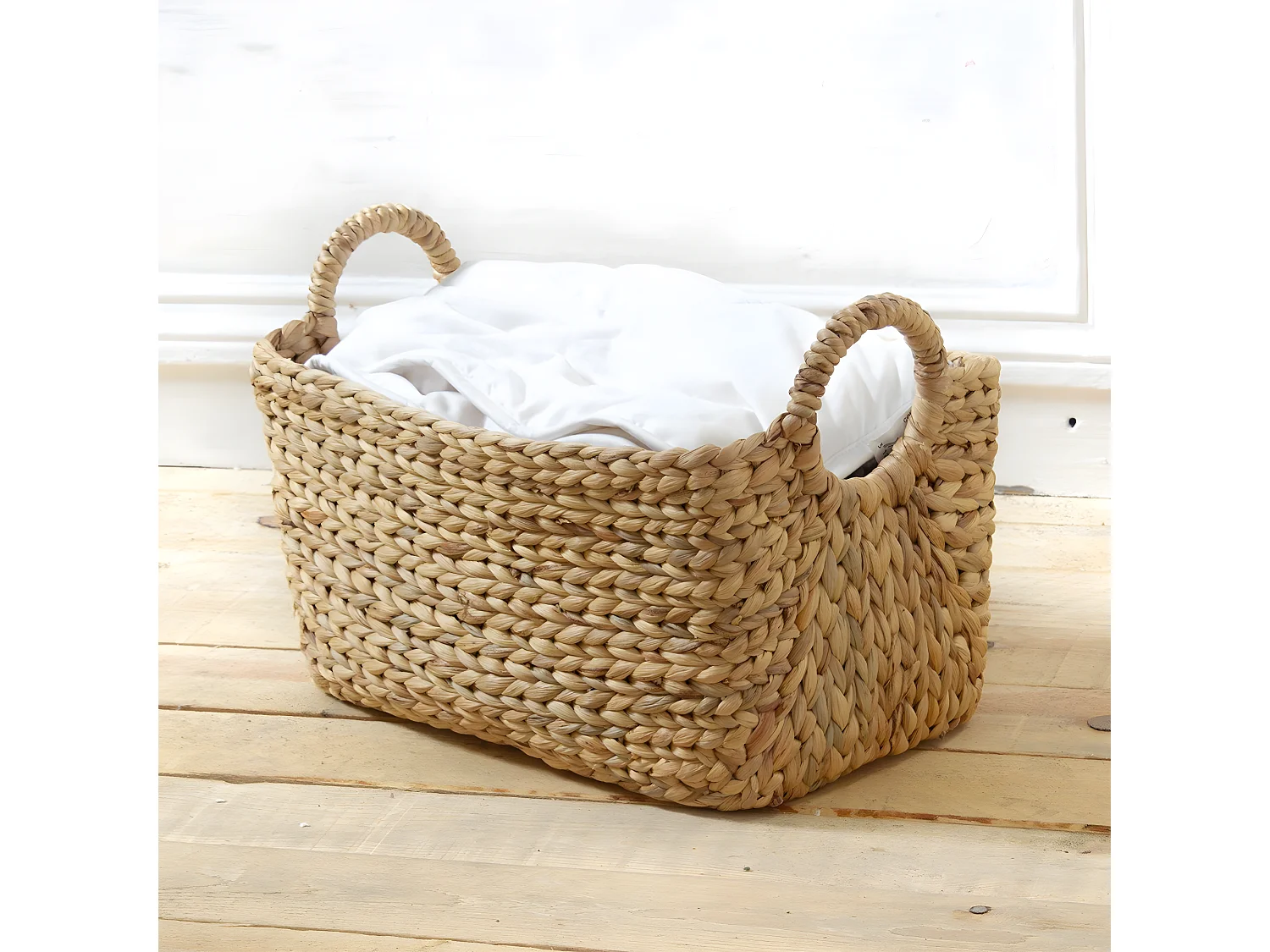 Cesta de jacinto de agua con asas - 40 x 23 x 26 cm