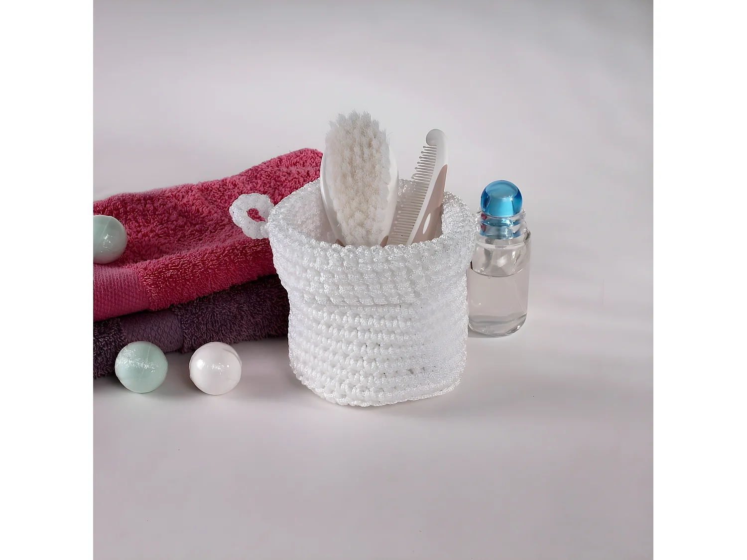 Panier rond maille crochet blanc 12x10cm