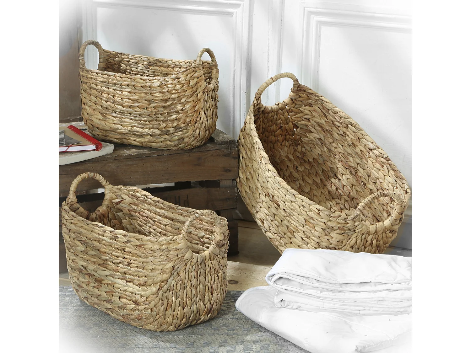 Korb aus Wasserhyazinthe mit Griffen - L36xT19xH22