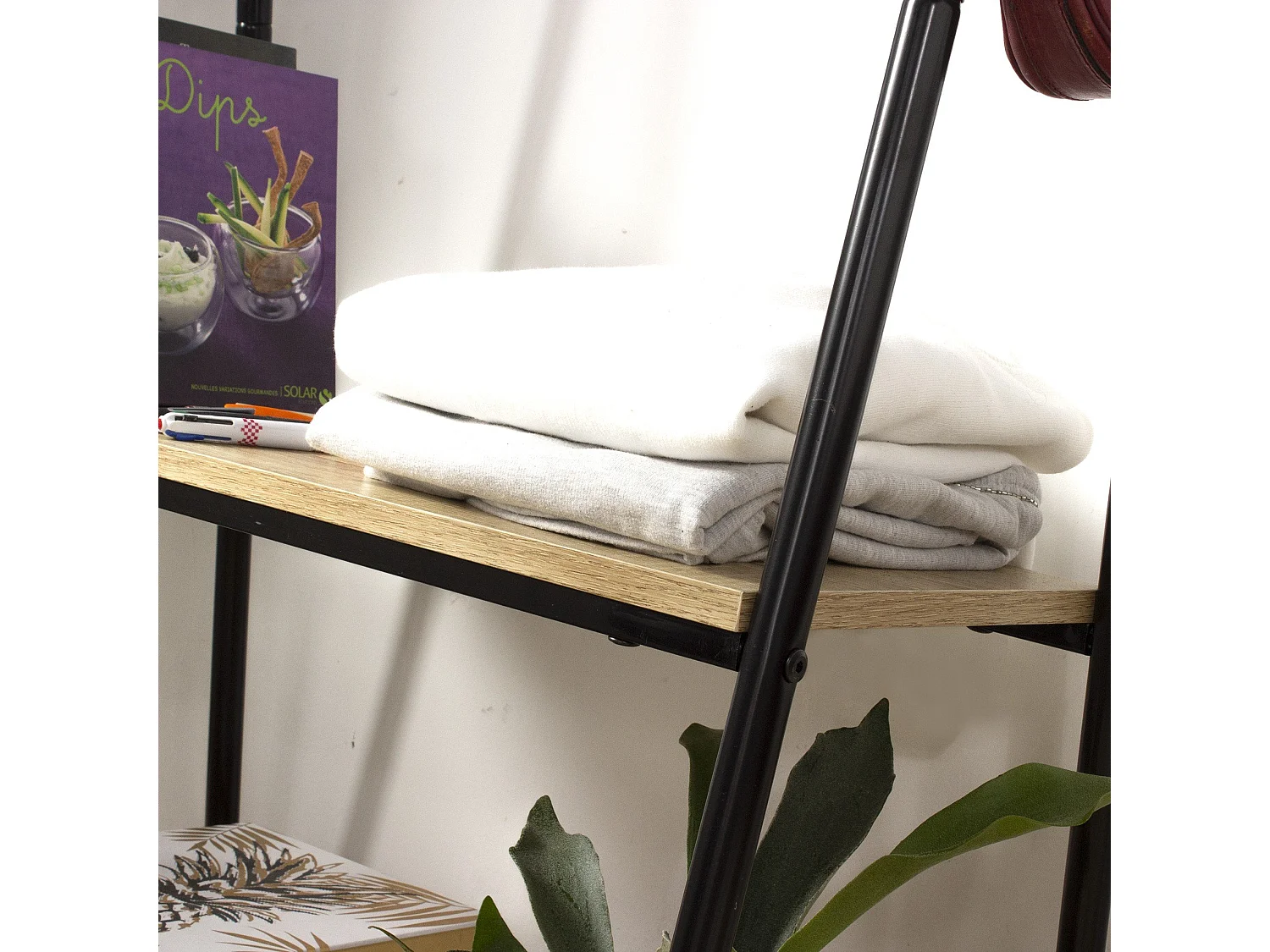 Appendiabiti 2 mensole stile industriale