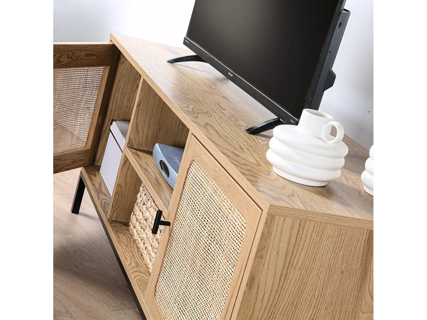 Mueble de TV 2 puertas con rejilla de ratán y 2 baldas - 120 cm de largo