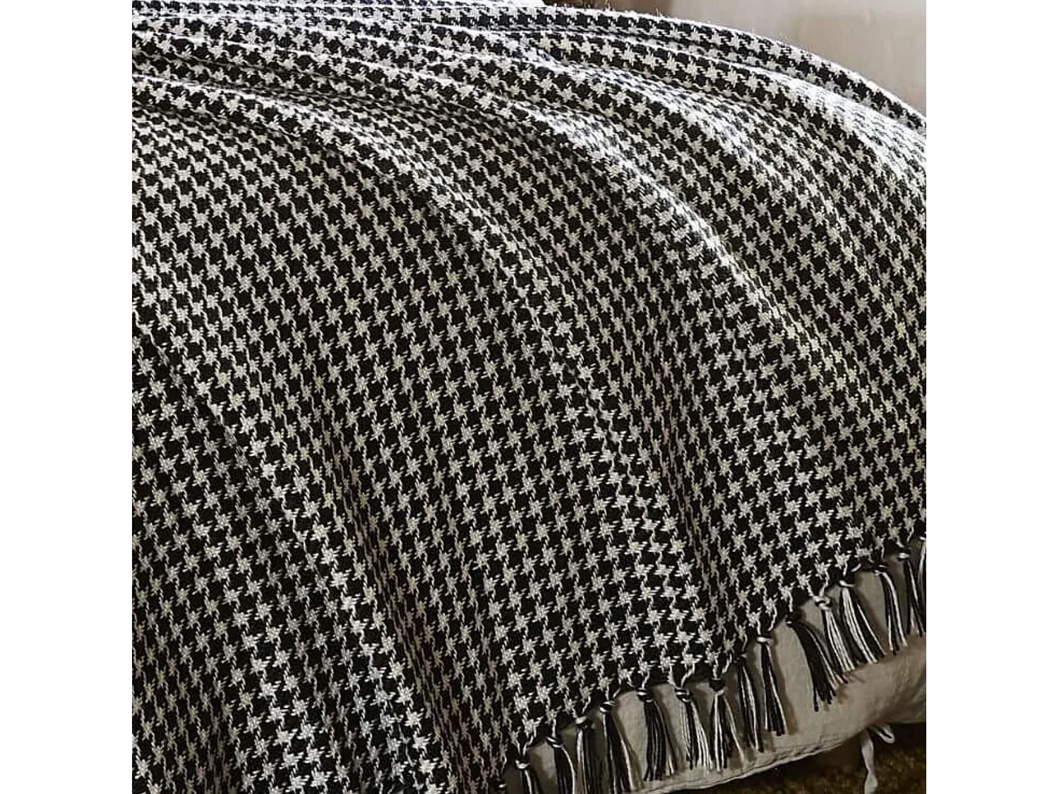 Plaid à franges pied de poule 130 x 160 cm