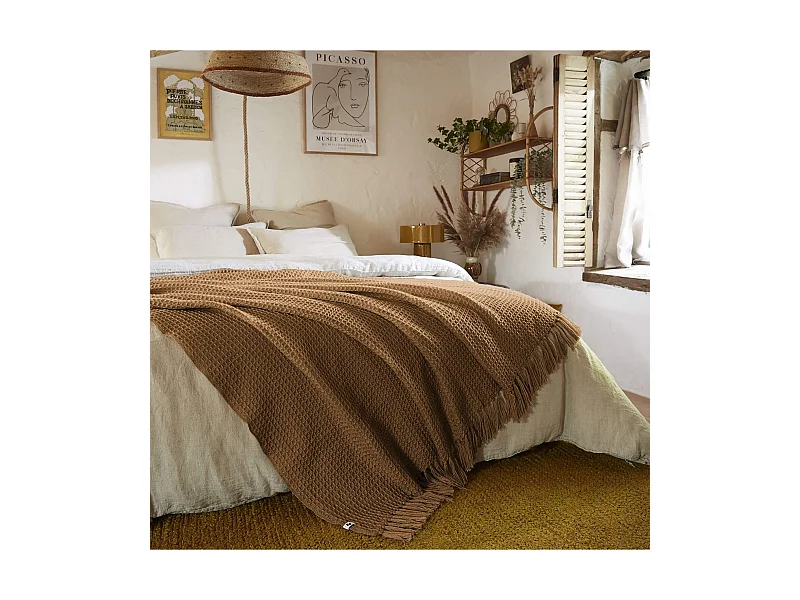 Plaid à franges camel matière recyclée 180 x 220 cm