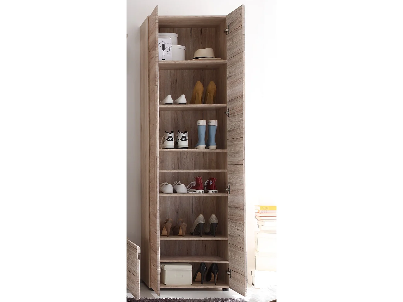 Margit Armoire 2 portes, finition chêne clair.