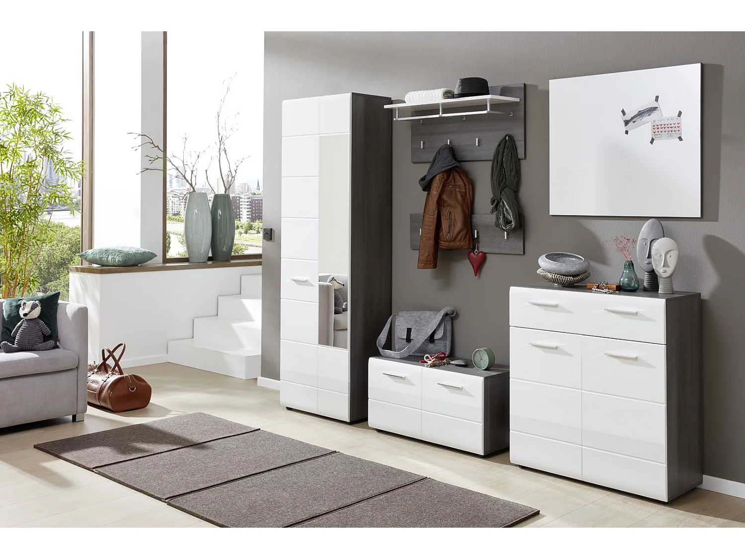 LineGD Garderobenschrank 2 Türen rauchsilber, weiß Hochglanz.