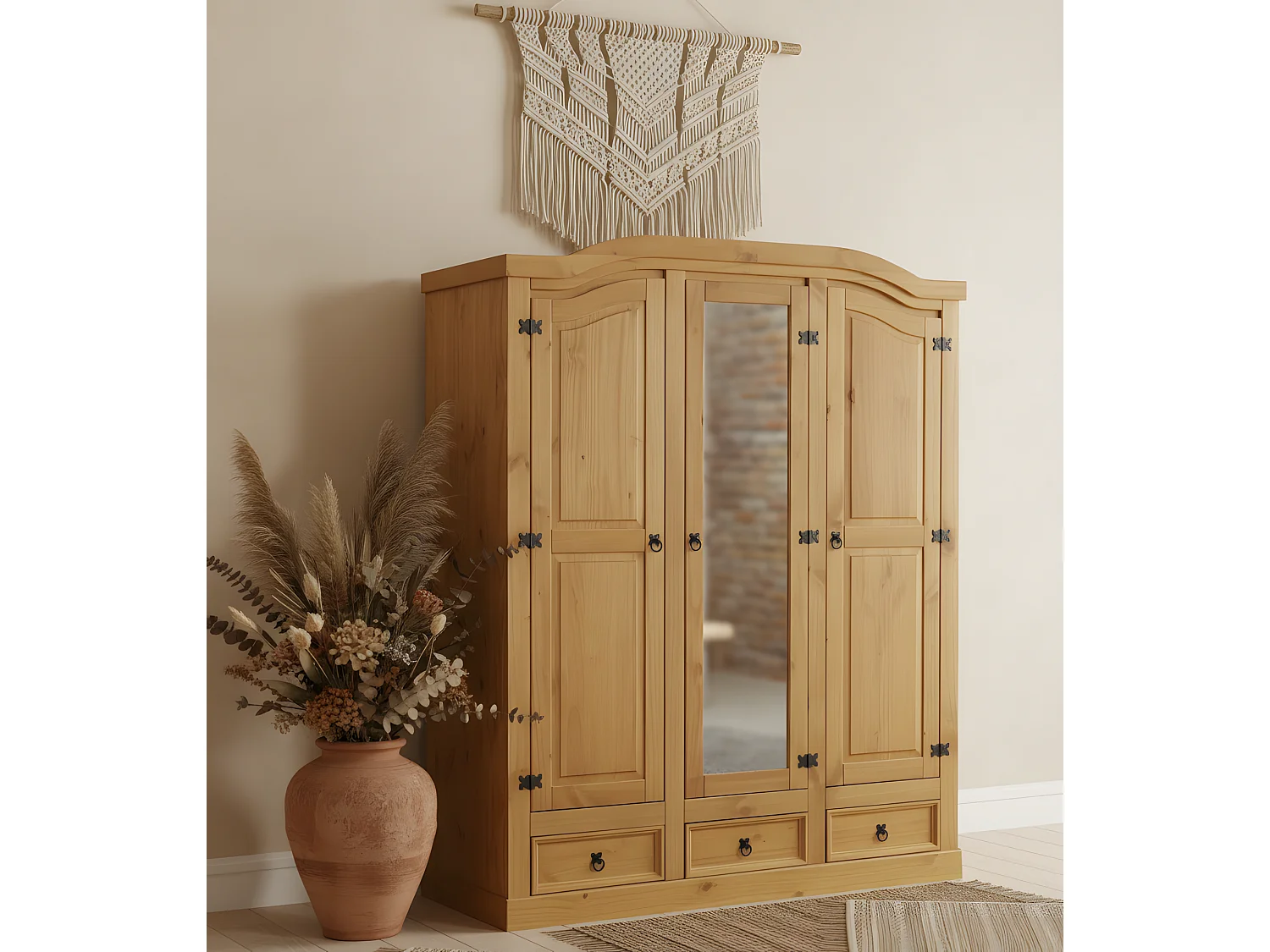 New Mexico Armoire 3 portes avec une porte miroir, 2 portes lambrissées et 3 tiroirs délavés, cirés.