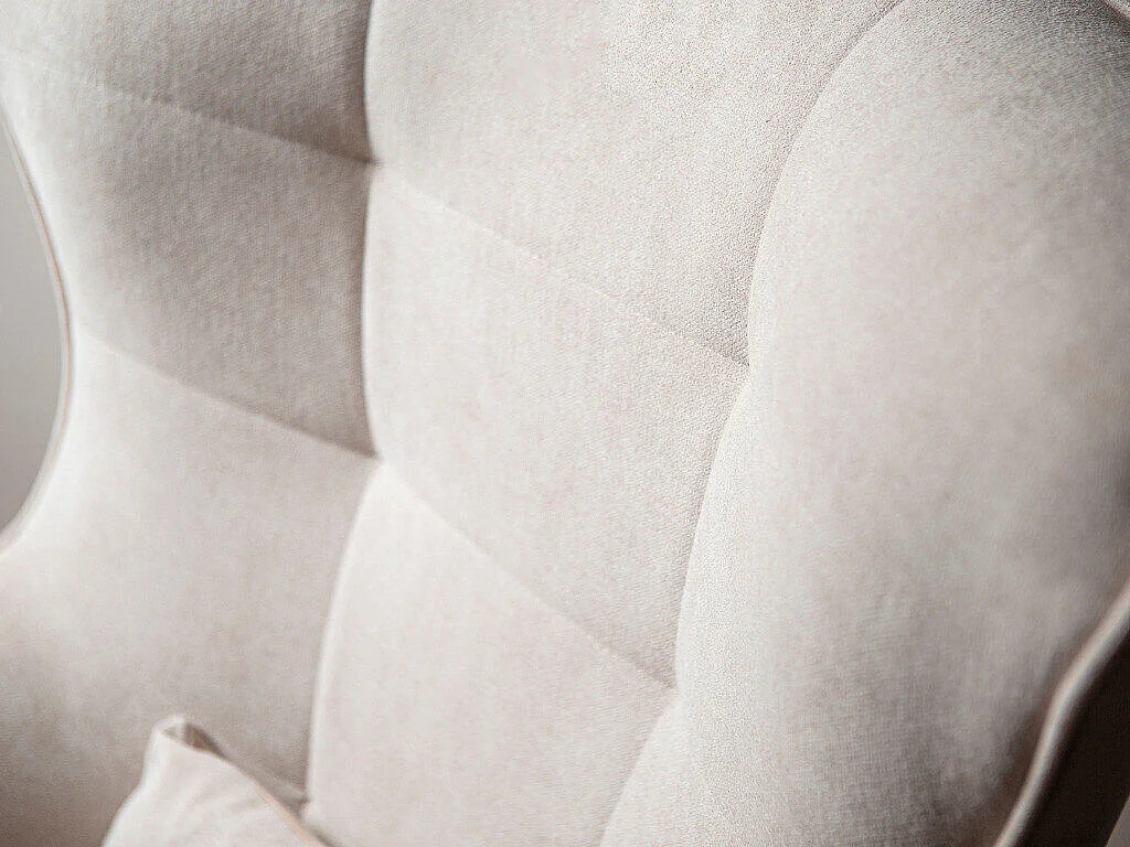 Sillón Comfivo 204, De color marrón claro, 106x80x95cm, Tapiz, Patas: Madera
