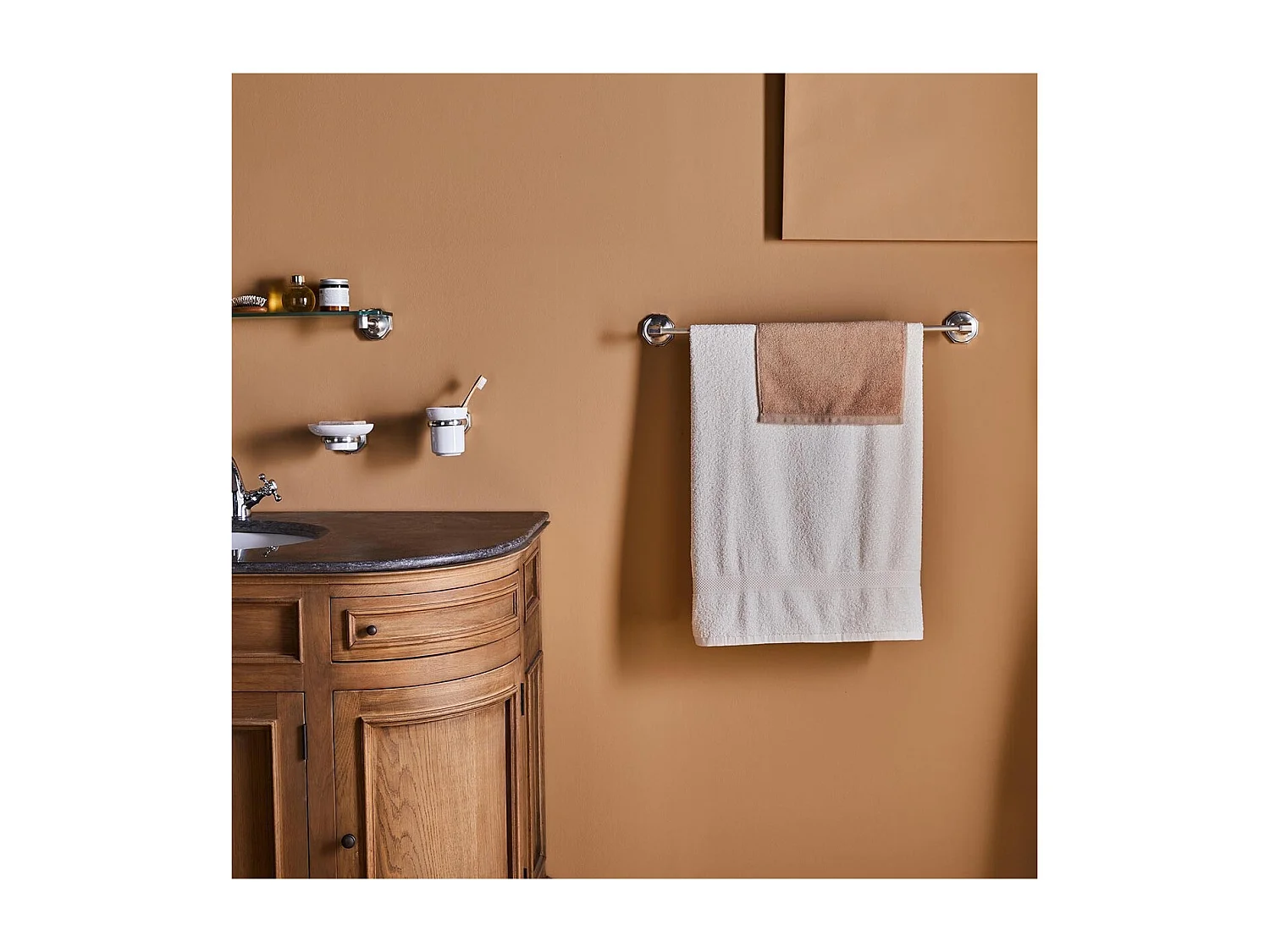 Mosiężny wieszak na ręczniki Octo