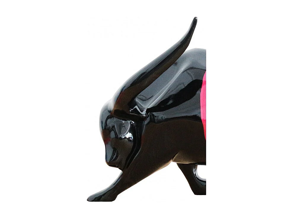 Sculpture taureau noir à rayures roses H. 22 cm - EL TORO 2