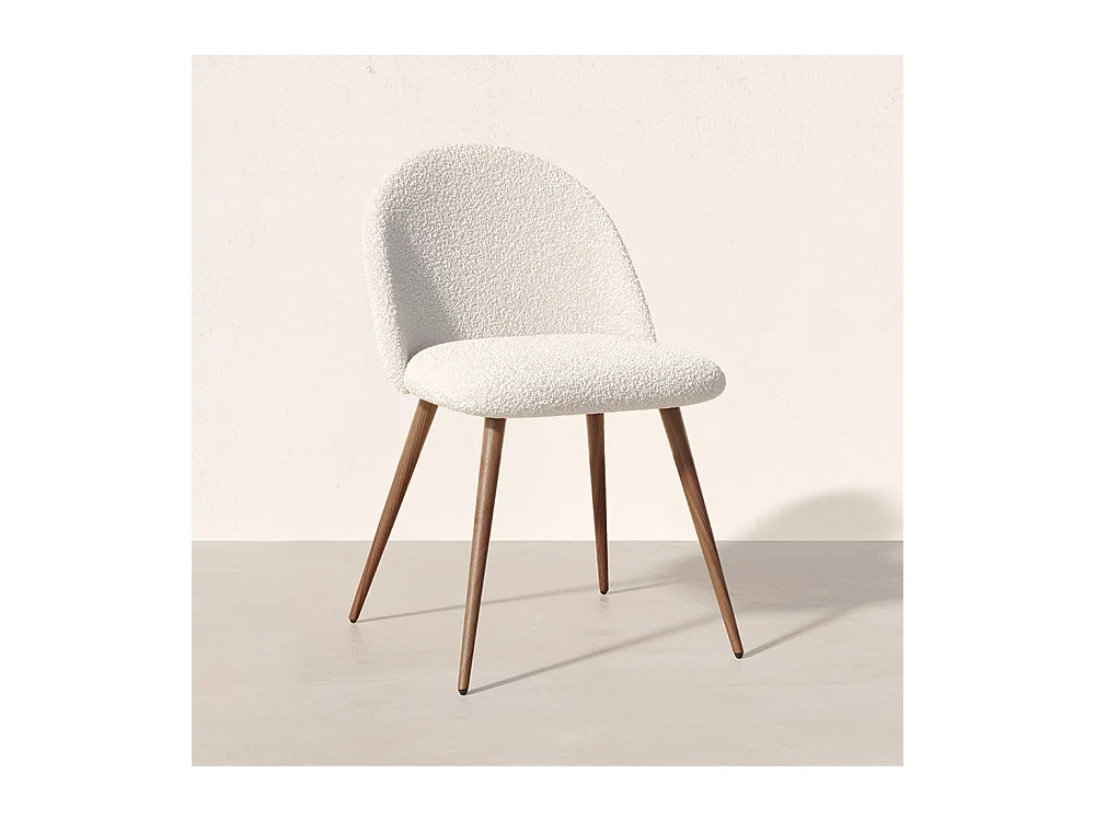 Chaise de salle à manger - Tapissée en tissu bouclé - Scandinave - Evelyne Blanc