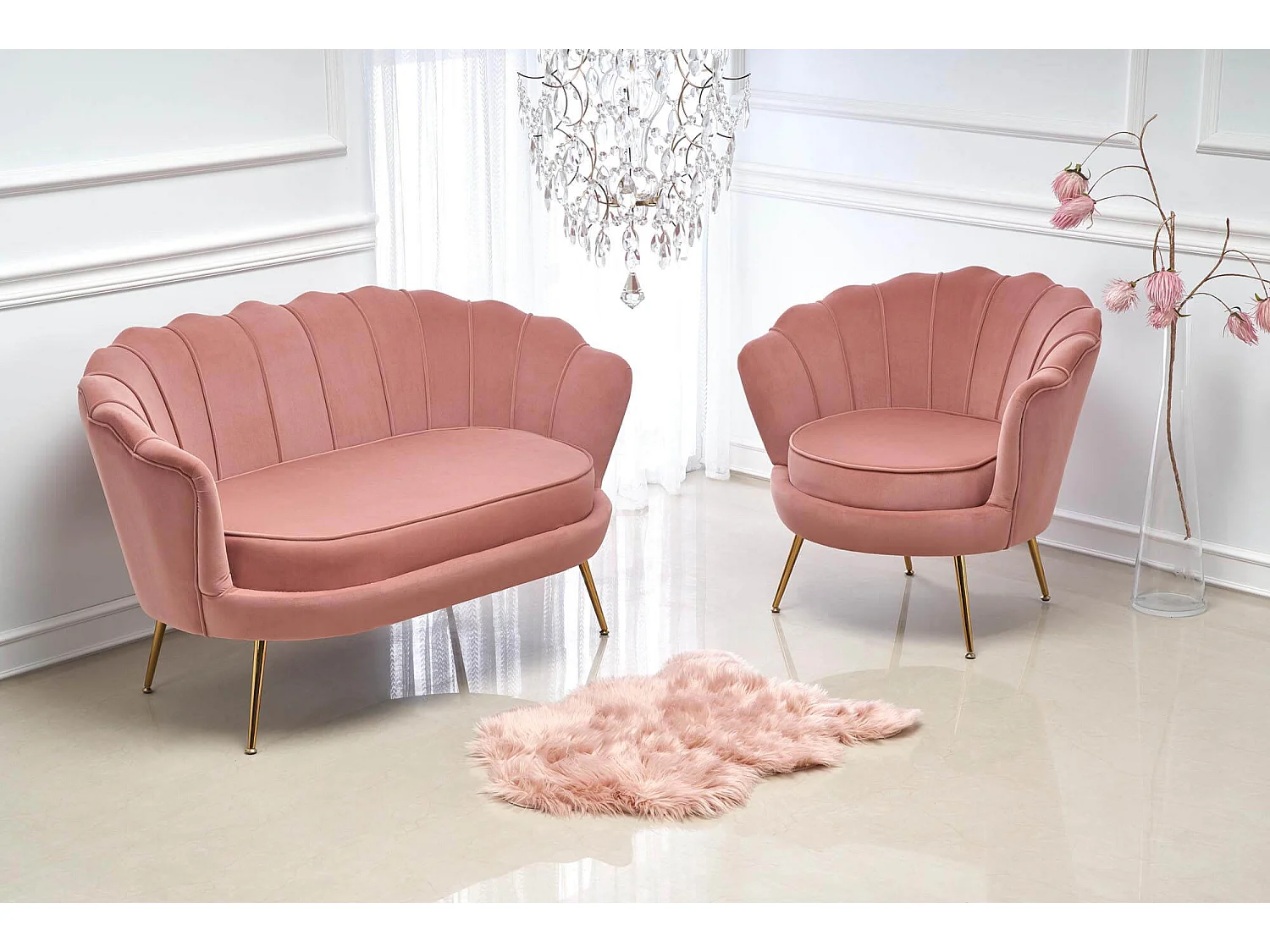 Divano a conchiglia in velluto rosa con gambe in metallo dorato CAPRICA XL