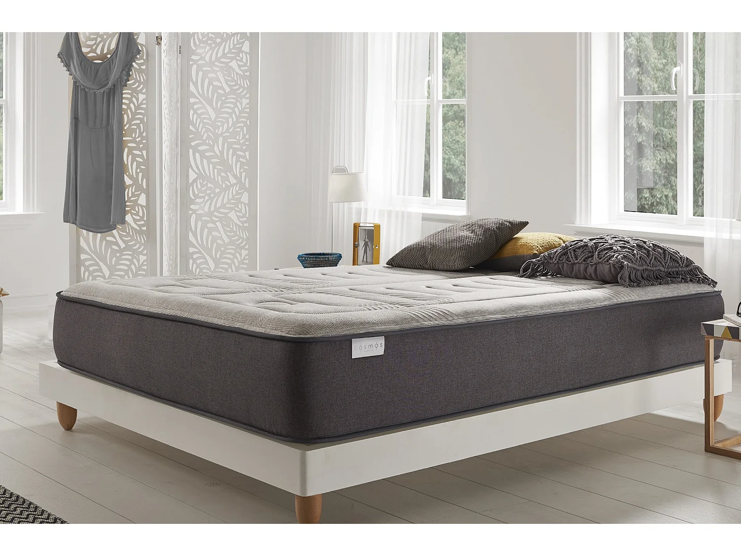 Cosmos - Matelas Jupiter 140x190 cm - Mousse à mémoire de forme HR - Soutien Blue Latex - Très Épais 30 cm, 7 Zones, Thermorégulateur - Réversible été, hiver