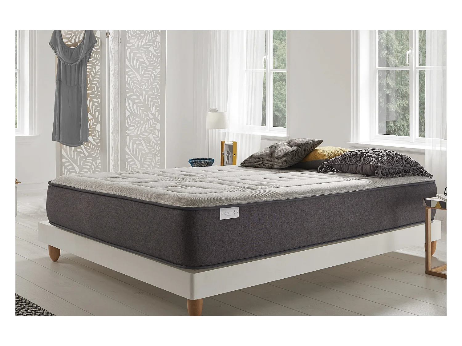 Cosmos - Matelas Jupiter 140x200 cm - Mousse à mémoire de forme HR - Soutien Blue Latex - Très Épais 30 cm, 7 Zones, Thermorégulateur - Réversible été, hiver