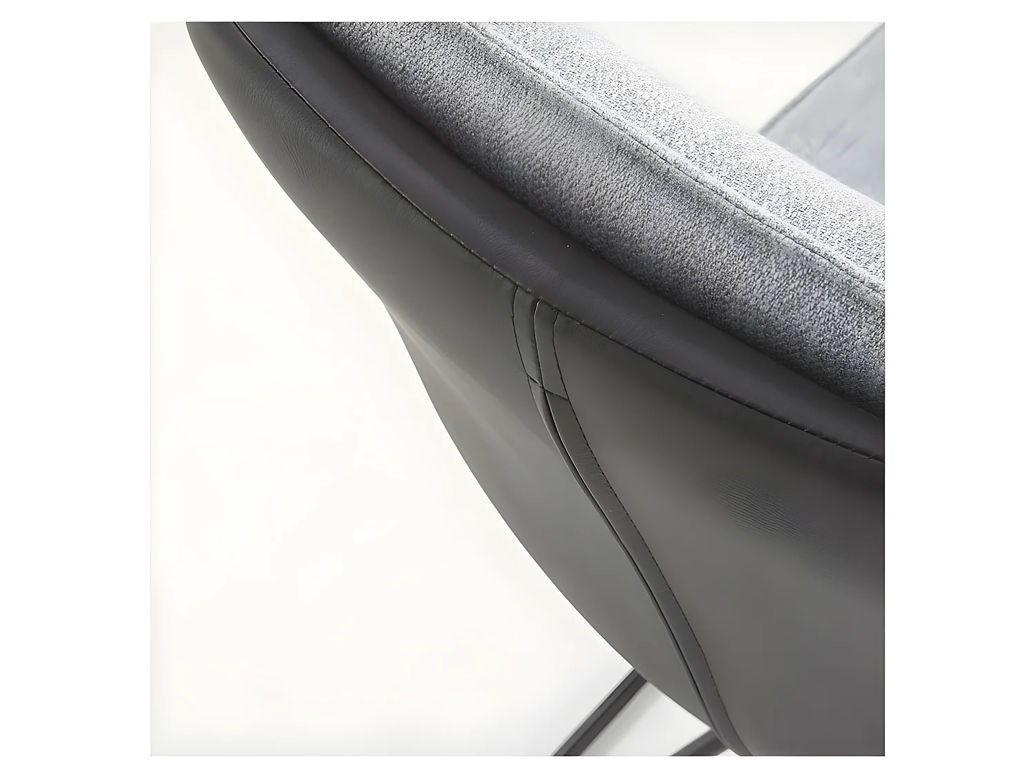 Chaise simili cuir / tissu gris clair pieds acier noir Steel