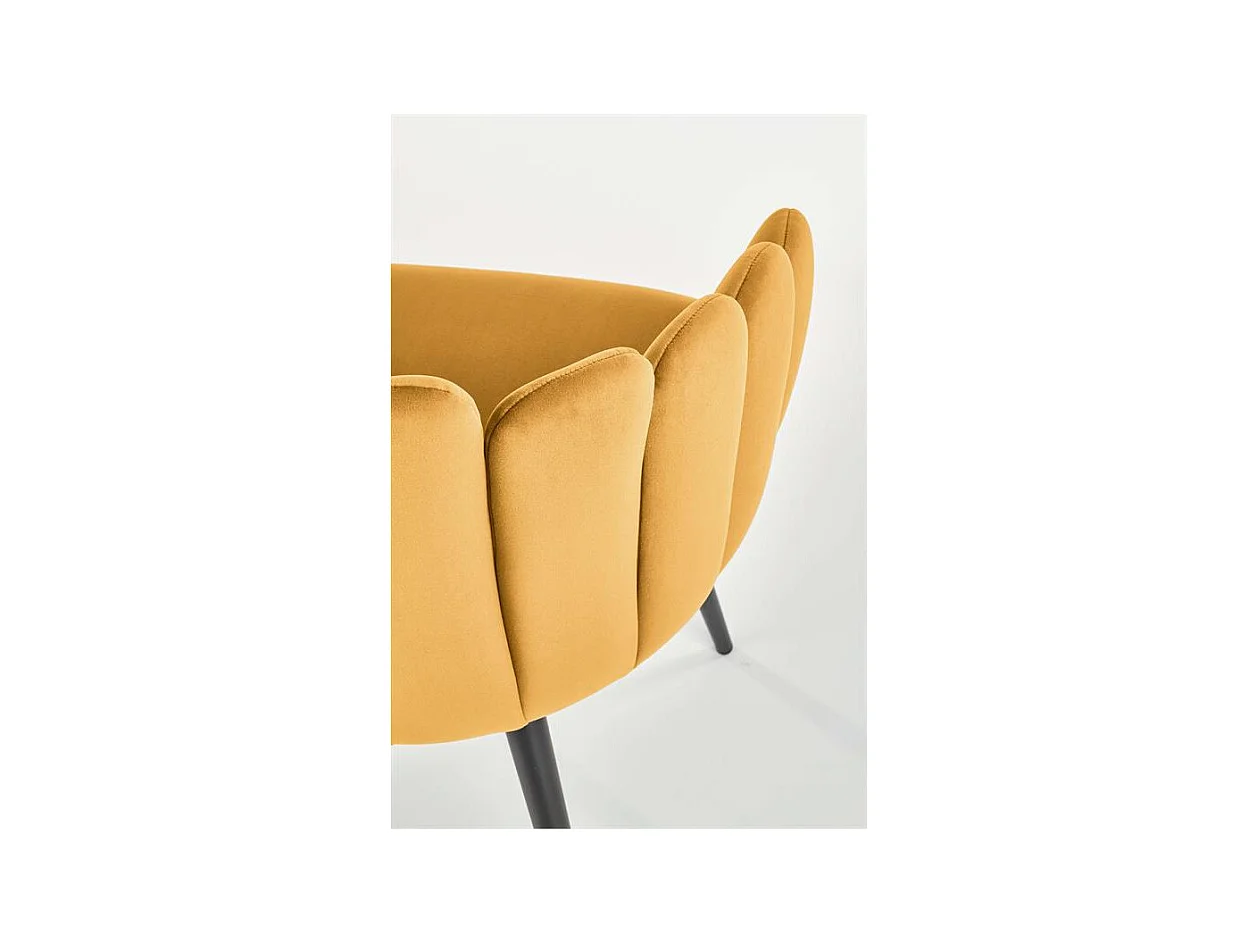 Silla de comedor de diseño en terciopelo amarillo Amboise