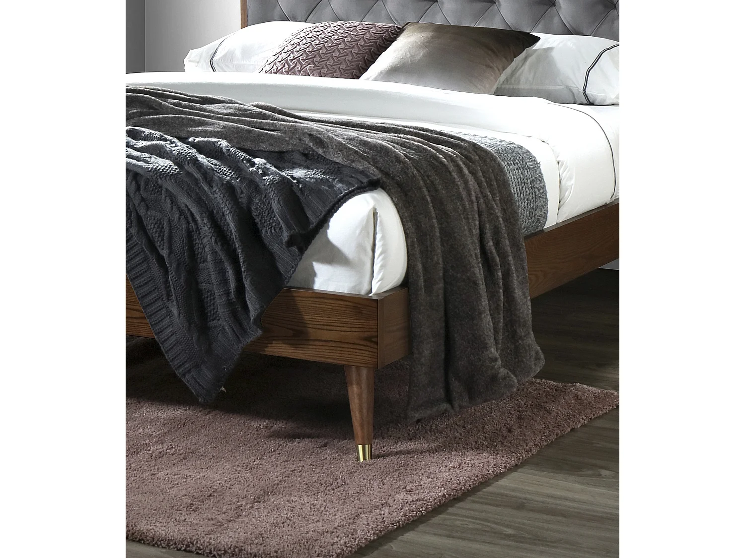 Lit deux personnes 160 x 200 cm en bois massif et tissu gris DIWAN