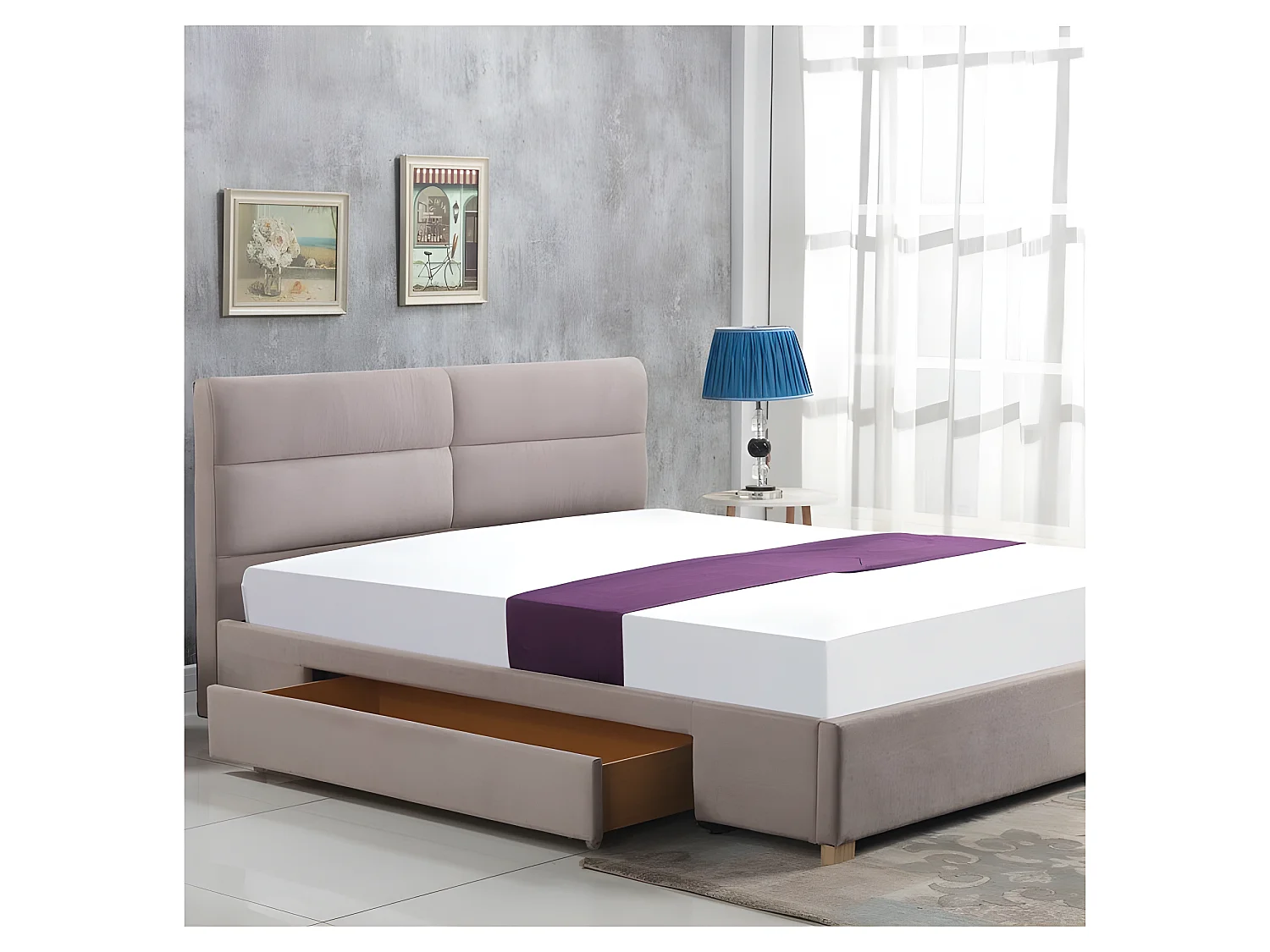 Letto in tessuto beige 160x200cm con testiera trapuntata Marie - Beige