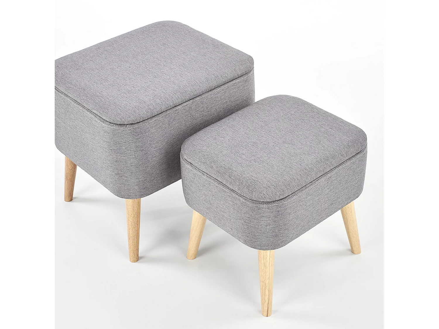 Ensemble de 2 poufs en tissu gris avec pieds en bois massif VIRTUOSO