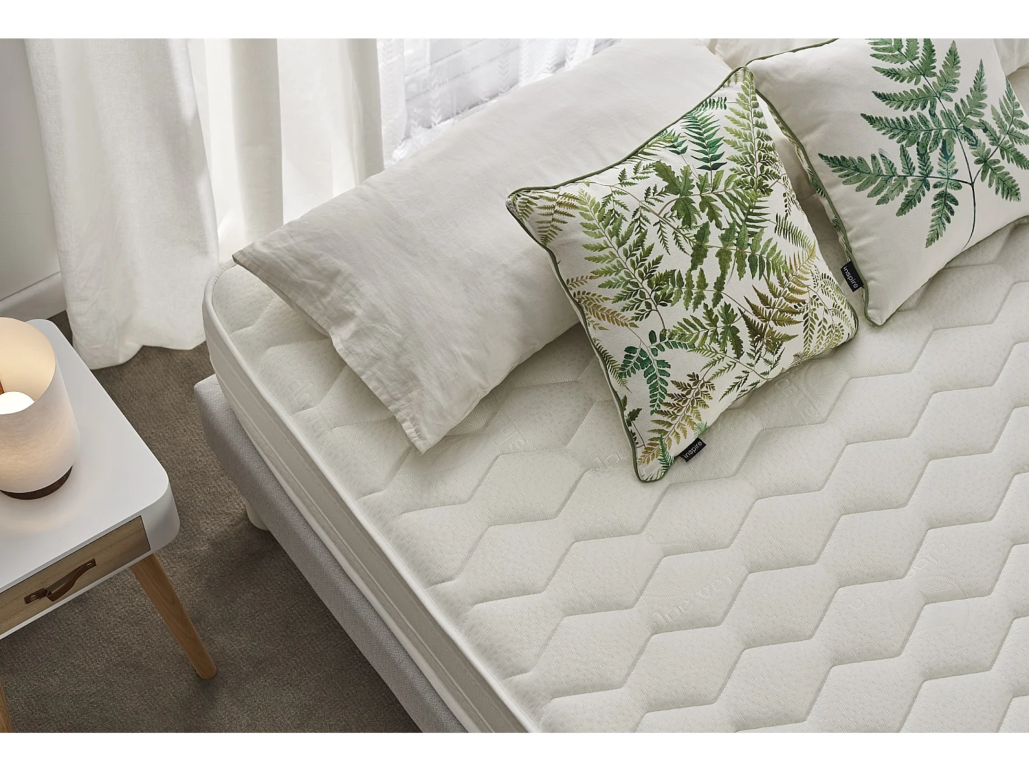 Naturalex - Matelas Deluxe 140x200 cm - Mousse à mémoire de forme HR - Soutien Blue Latex - 7 Zones, Ergonomique, Antibactérien, face été, hiver - Confortable