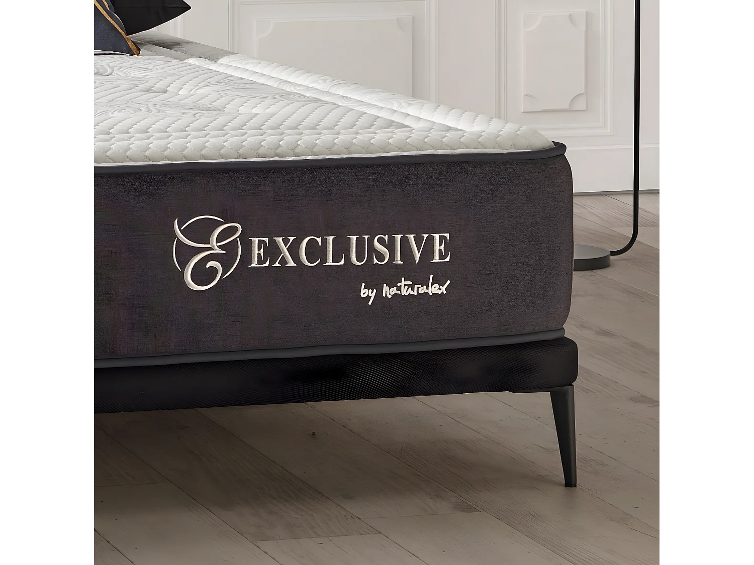 Naturalex - Matelas Exclusive 140x190 cm - Multicouches HR - Blue Latex - Très épais 25 cm, Mousse à Mémoire de forme, 7 zones, Confortable - 2 faces été, hiver