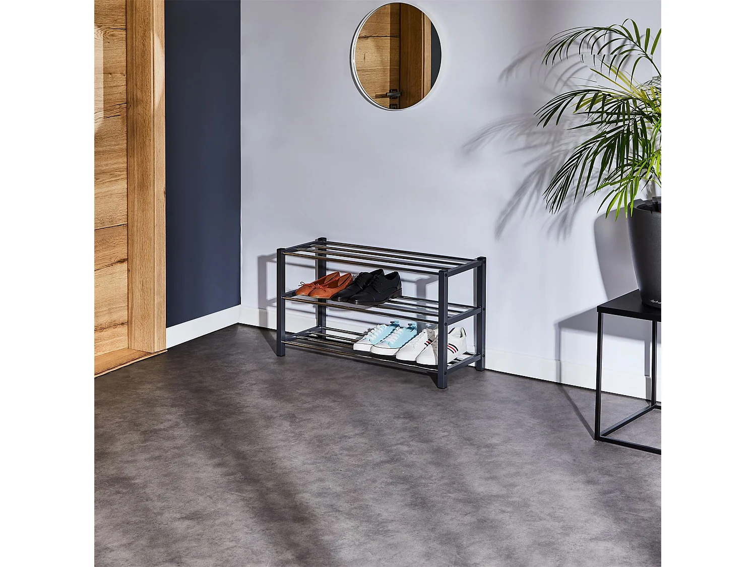 Étagère à chaussures DUBLIN rangement porte-chaussures avec 3 niveaux pour 12 paires en métal chromé et laqué gris