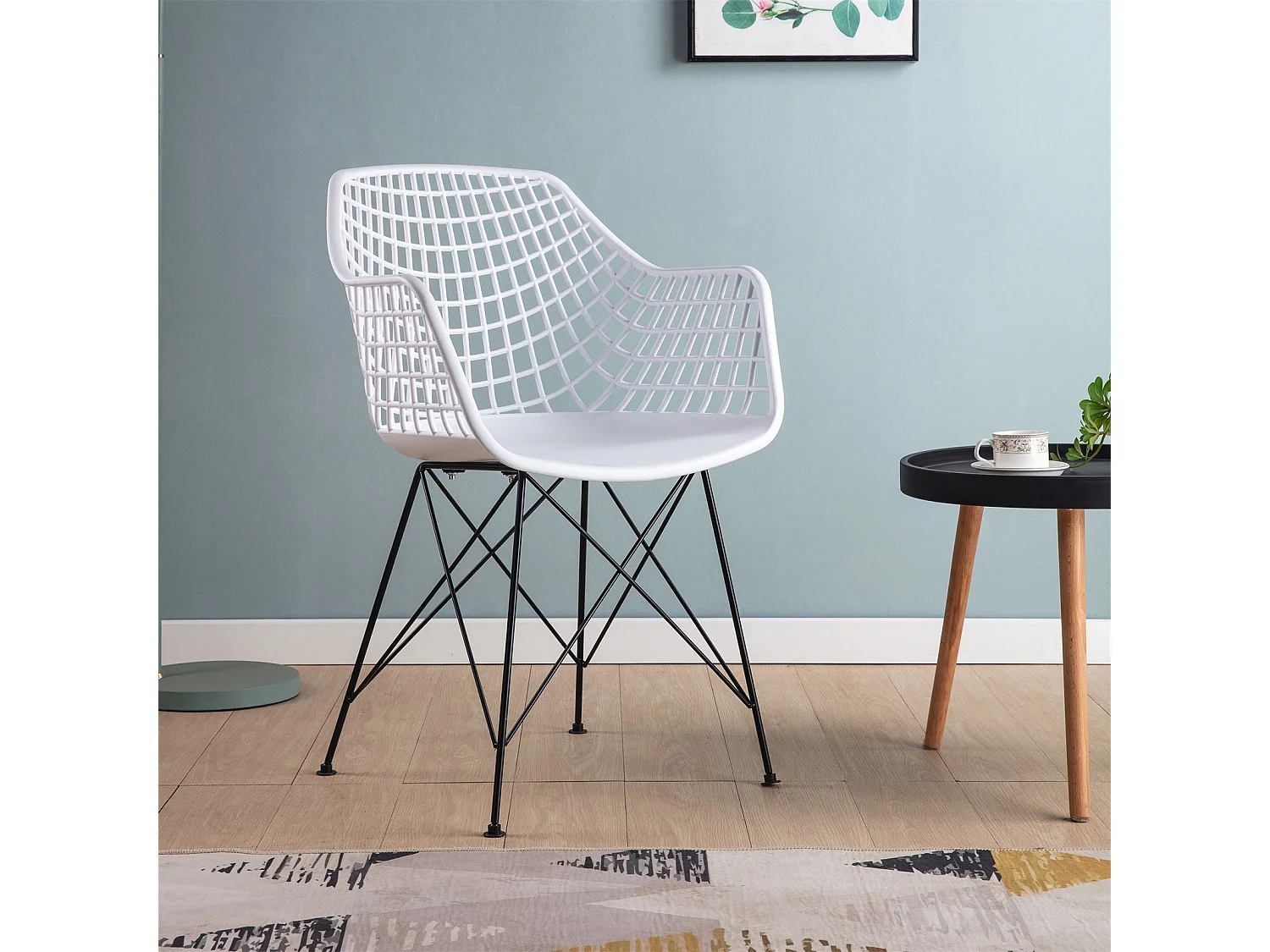 Lot de 4 chaises ALICANTE pour salle à manger ou cuisine design retro avec accoudoirs coque plastique blanc et 4 pieds croisé noir