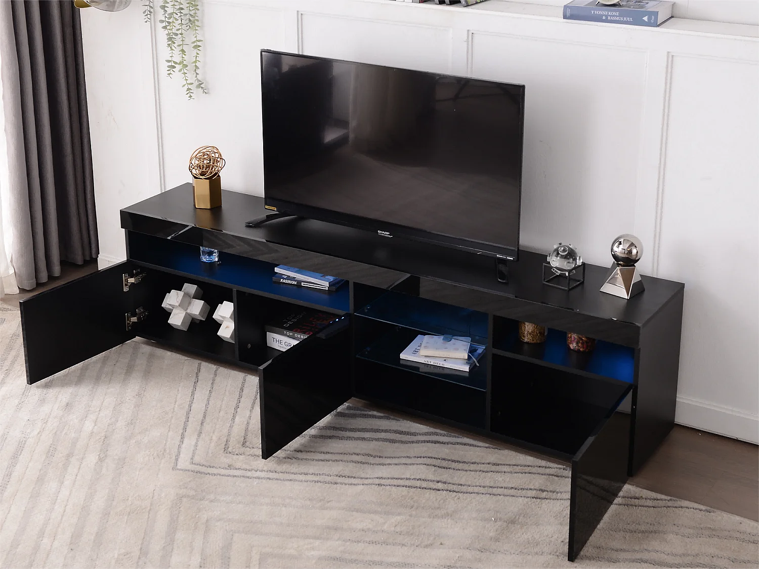 Meuble TV 180 cm - 3 portes et 3 niches - LEDs - laqué noir brillant