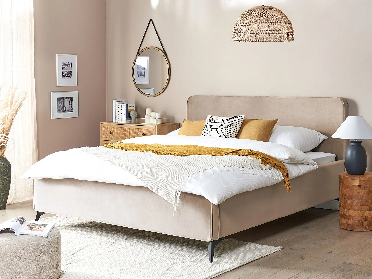Lit avec sommier Velours VALOGNES 180 x 200 cm Taupe