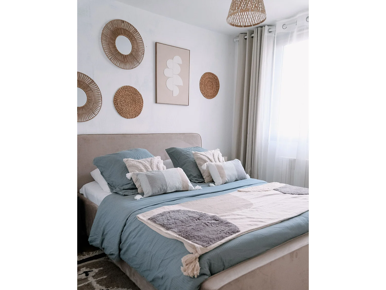 Lit avec sommier Velours VALOGNES 160 x 200 cm Taupe