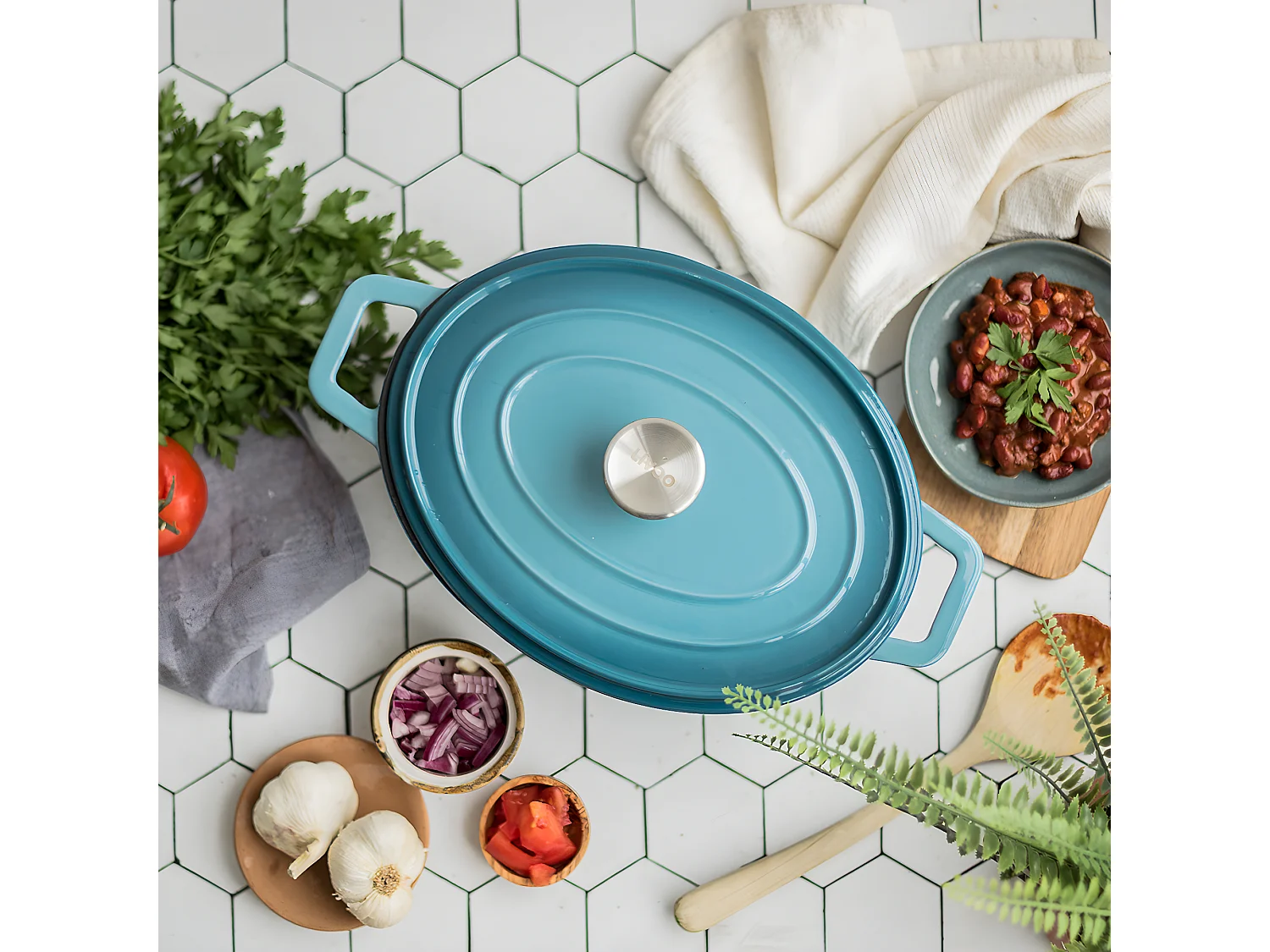Livoo Cocotte ovale en fonte émaillée 4.5l bleu - mep129b