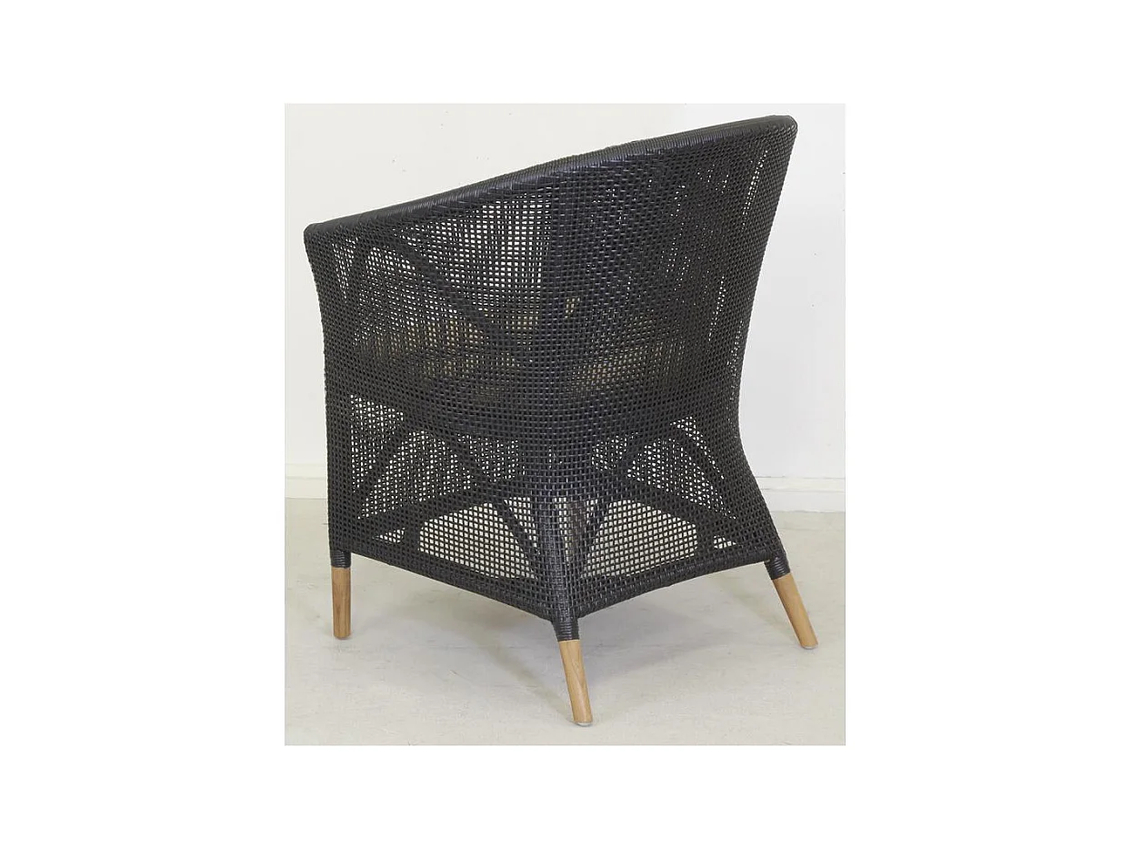 Fauteuil en résine noire et teck + coussin extérieur