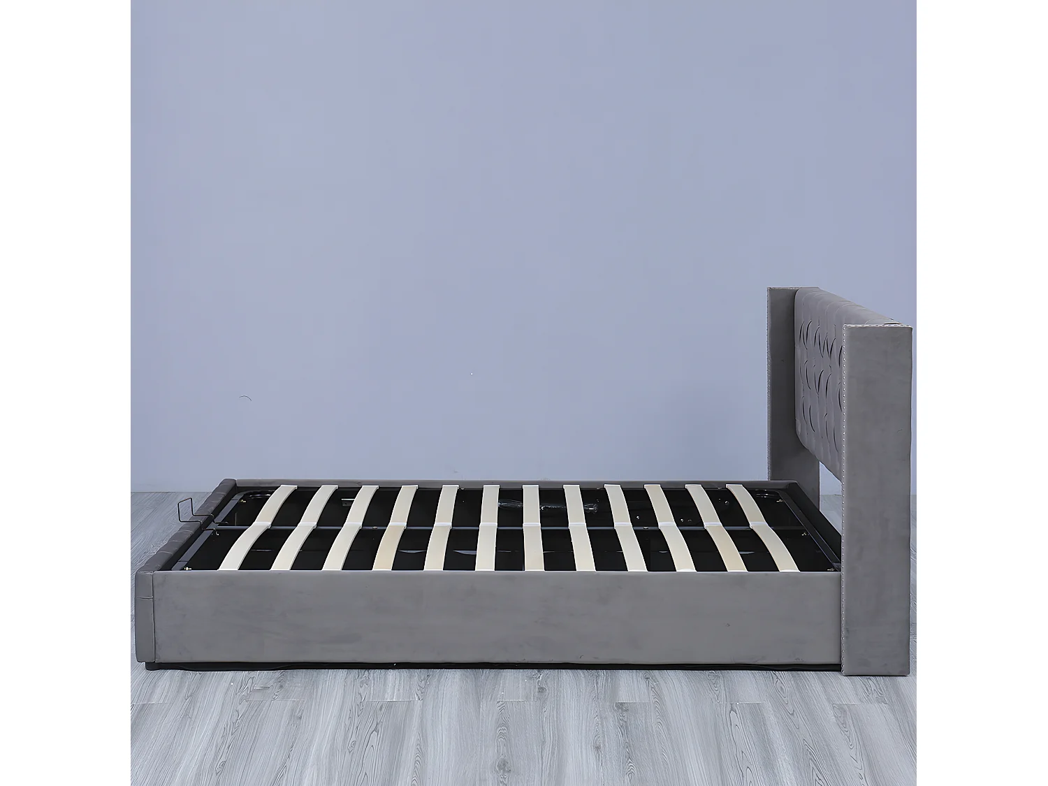 Lit coffre - 140 x 190 cm - avec sommier à lattes relevable - Gris - Sweiko