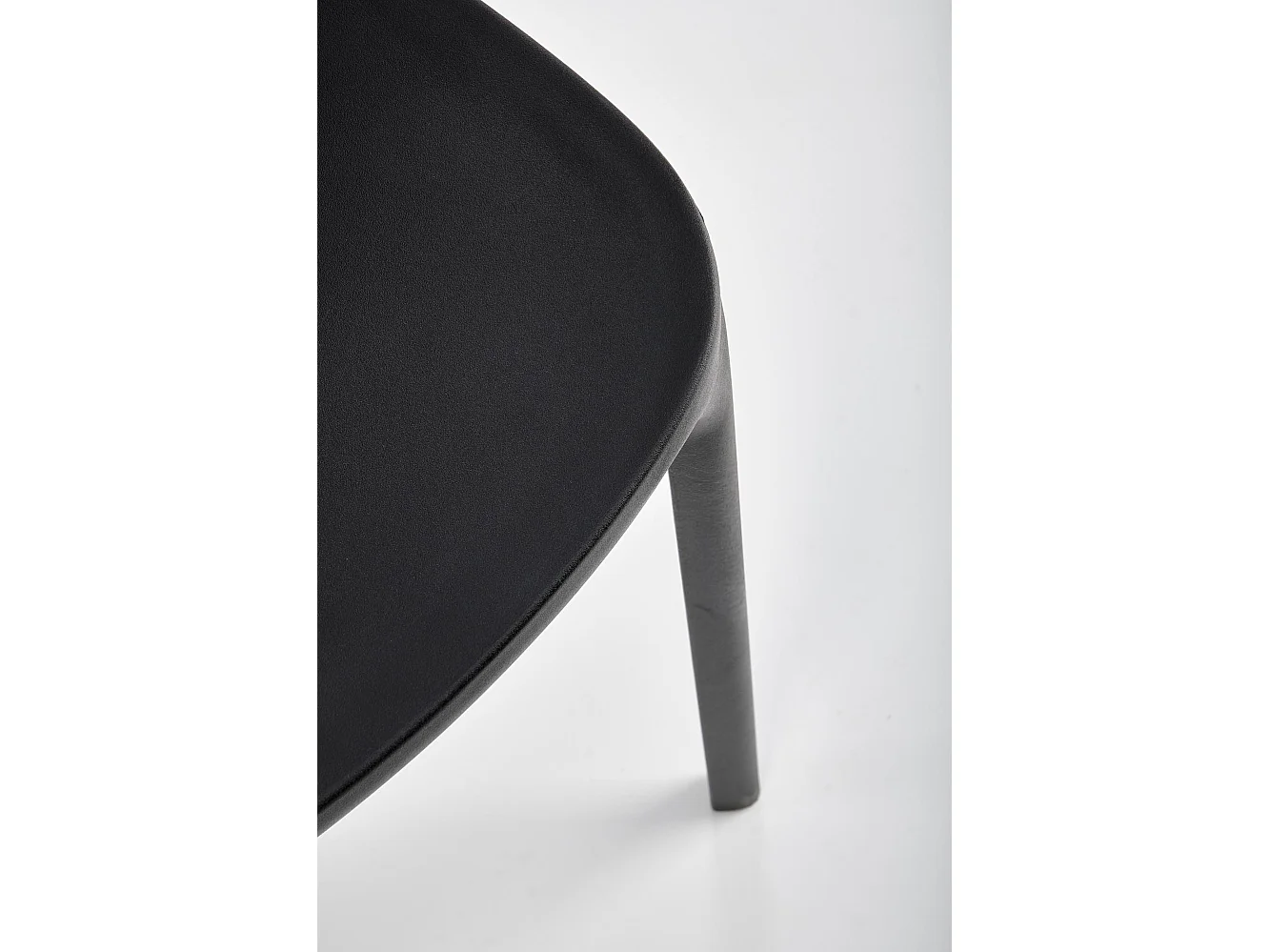 Sedia di design in polipropilene nero Mobi