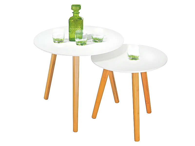 Tables gigognes scandinaves blanc et bois Stock